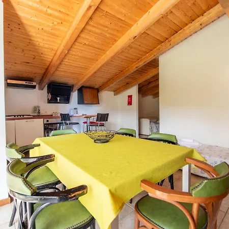 209 Corallo, Giardino E Piscina - Cherry House * Carro