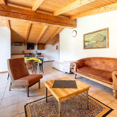 209 Corallo, Giardino E Piscina - Cherry House Carro