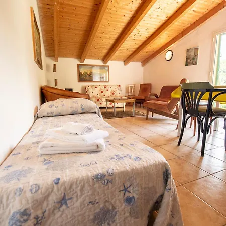 Apartamento 209 Corallo, Giardino E Piscina - Cherry House