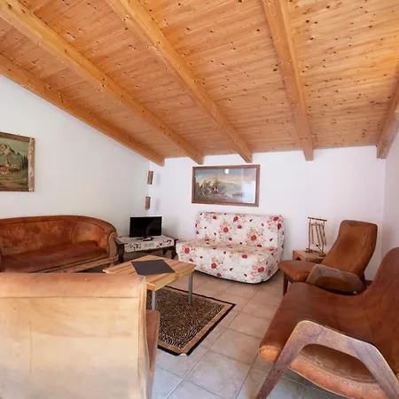 Apartamento 209 Corallo, Giardino E Piscina - Cherry House *