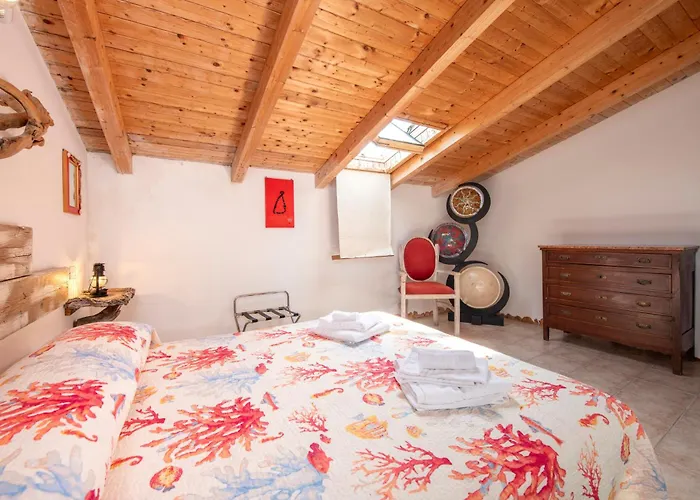 209 Corallo, Giardino E Piscina - Cherry House Carro